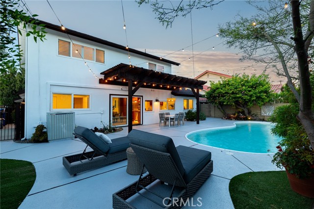 Image 65 of 73 For 4972 Park  