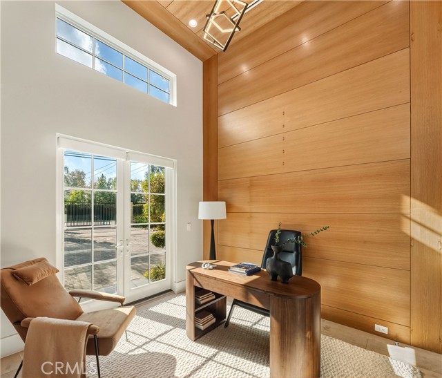 Detail Gallery Image 28 of 56 For 20511 Wells Dr, Woodland Hills,  CA 91364 - 6 Beds | 6/1 Baths