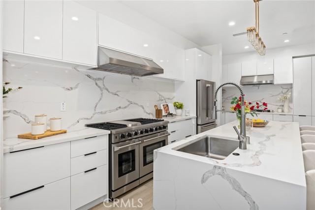 Detail Gallery Image 19 of 40 For 3815 Sycamore St, Pasadena,  CA 91107 - 5 Beds | 5/1 Baths