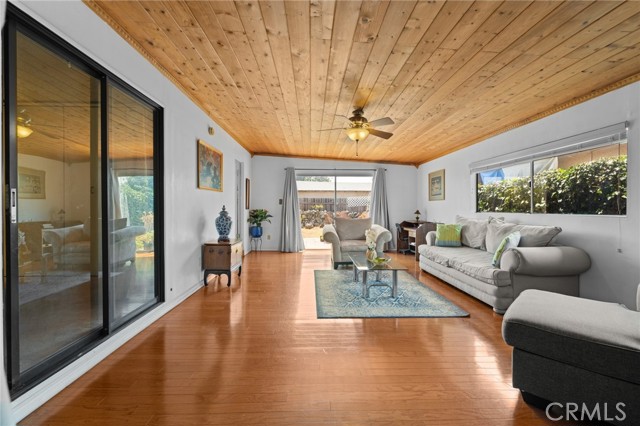 14358 1/2 Jeanette Lane, Baldwin Park CA: https://media.crmls.org/medias/5d1efa4f-cc56-4915-8b36-406824808b71.jpg