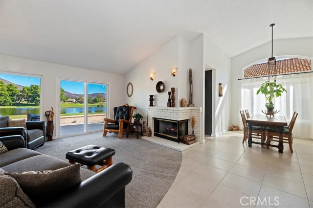 28148 Palm Villa, Menifee CA: https://media.crmls.org/medias/5d1fb912-8f9b-4a27-a92c-9df66bbedcfc.jpg
