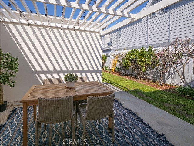 1905 Nelson Avenue, Redondo Beach, California 90278, 3 Bedrooms Bedrooms, ,1 BathroomBathrooms,Residential,Sold,Nelson,SB23053560
