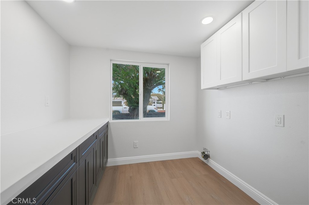 749 N Midway - photo 8