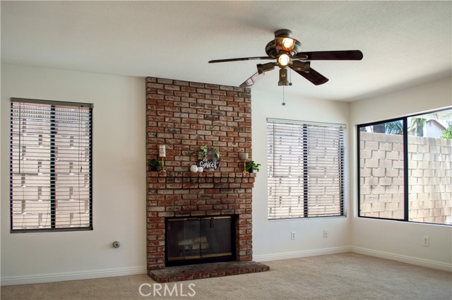 15068 Christina Court, Lake Elsinore CA: https://media.crmls.org/medias/5d206037-a119-41c6-b5fd-9b0b4d53b187.jpg