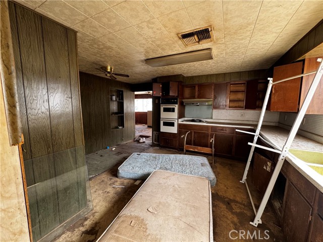 Detail Gallery Image 8 of 16 For 508 Bazoobuth, Needles,  CA 92363 - 2 Beds | 2/1 Baths