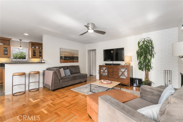 3500 Elm Avenue, Manhattan Beach, California 90266, 3 Bedrooms Bedrooms, ,1 BathroomBathrooms,Residential,Sold,Elm,PW24087007