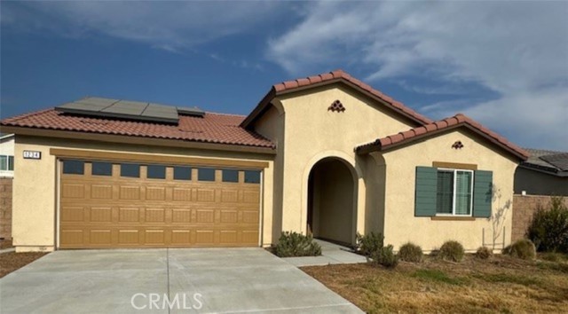 Detail Gallery Image 1 of 1 For 1234 Universal Way, Hemet,  CA 92543 - 3 Beds | 2 Baths