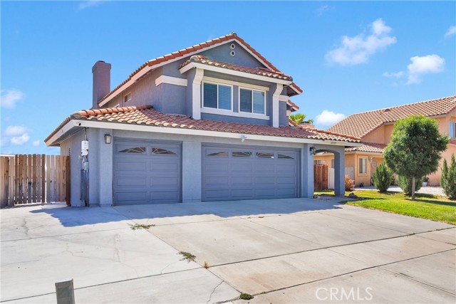 12725 Sundown Road, Victorville CA: https://media.crmls.org/medias/5d234a0f-294c-464f-898e-6244f82d69e0.jpg