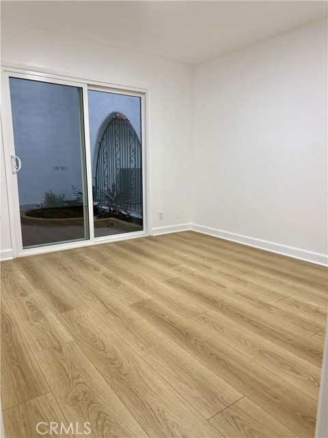 10470 Laramie photo 19