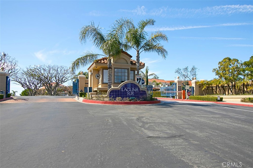 MLS #OC25259216 image #32