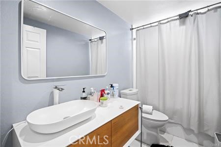 Detail Gallery Image 25 of 29 For 19849 Crystal Ridge Ln, Porter Ranch,  CA 91326 - 3 Beds | 2 Baths