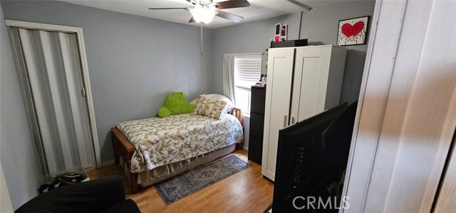 115 E 69th Street, Long Beach CA: https://media.crmls.org/medias/5d24de87-459a-4b89-85f0-3c8c02ce8f6d.jpg
