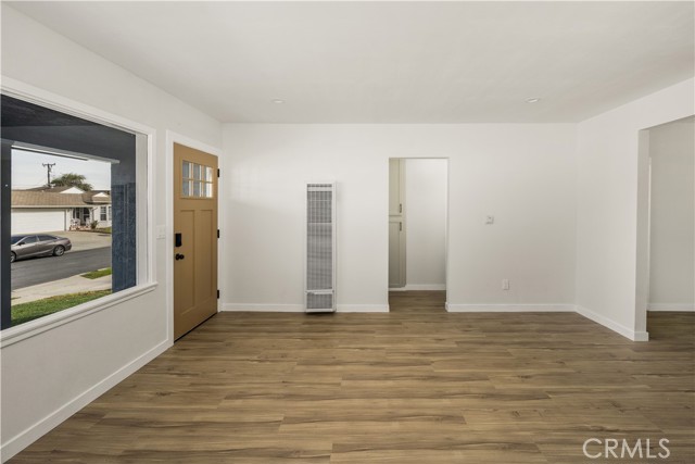 Detail Gallery Image 3 of 26 For 1410 W Stockwell, Compton,  CA 90222 - 5 Beds | 3 Baths