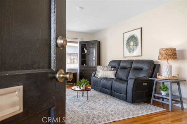 2702 Worthington Avenue, Bakersfield CA: https://media.crmls.org/medias/5d25497f-354f-4904-a972-1ca52e91a6ae.jpg