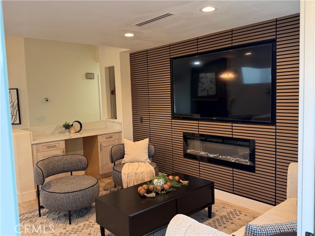 14958 Granada Avenue, Fontana CA: https://media.crmls.org/medias/5d2682d9-f32f-4384-9422-e0dfd9fa3cb1.jpg