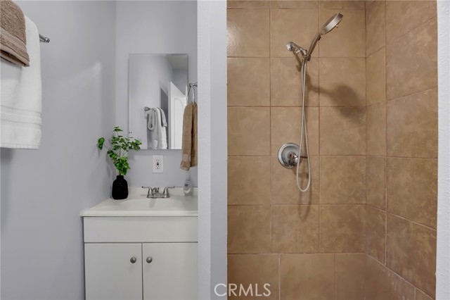 1612 West 71st Street photo 50