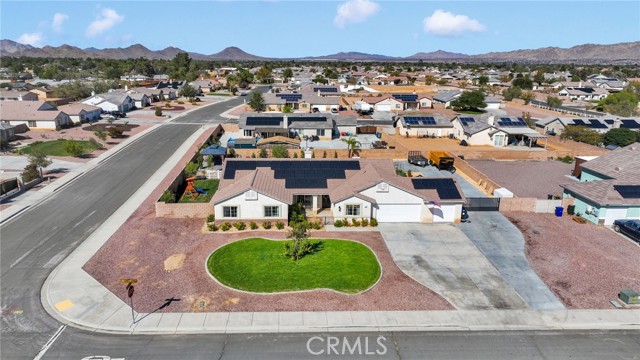 21152 Reliance, Apple Valley CA: https://media.crmls.org/medias/5d26e98d-c971-4b71-8f09-e7b512cd07d0.jpg