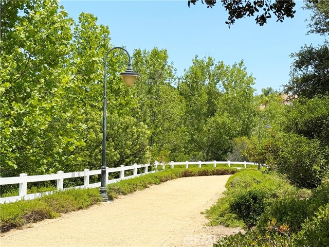 Detail Gallery Image 13 of 18 For 42977 Calle Londe, Temecula,  CA 92592 - 4 Beds | 2 Baths