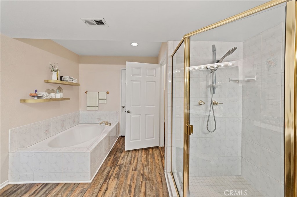 MLS #SR25258893 image #10