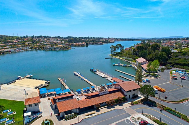 Detail Gallery Image 38 of 47 For 22401 Bayberry, Mission Viejo,  CA 92692 - 4 Beds | 3 Baths