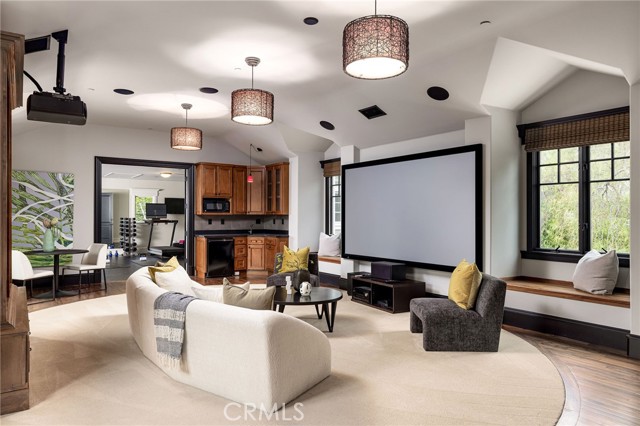 Image 45 of 71 For 11262 Skyline