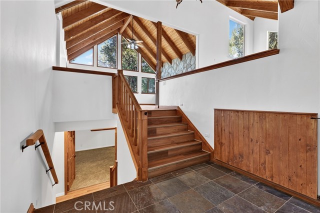 279 S Cumberland, Lake Arrowhead, CA 92352