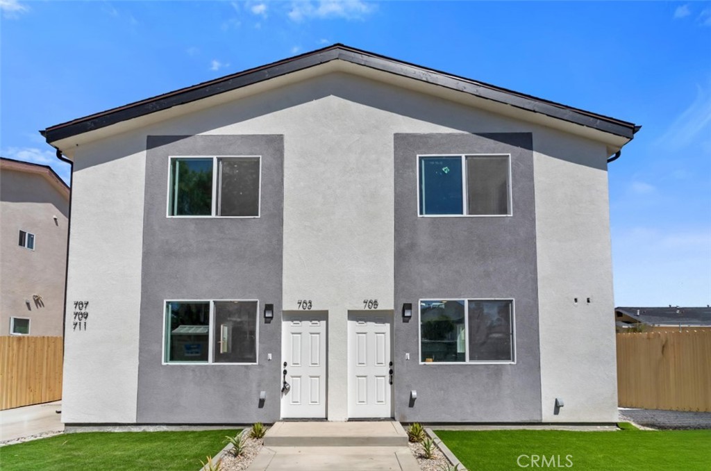 709 W 80th