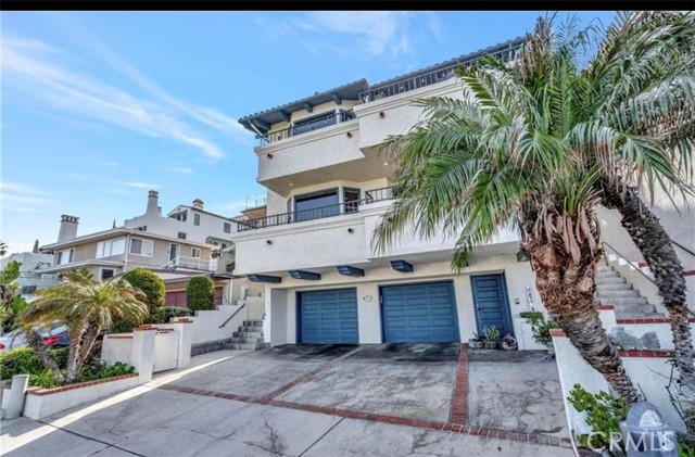 Front Image Thumbnail for CROC25270064