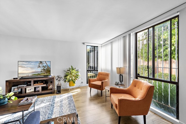 675 Ultimo Avenue #2, Long Beach, CA, 90814 675 Ultimo Avenue #2, Long Beach, CA, 90814