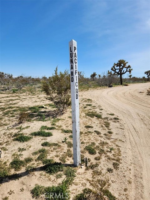 Detail Gallery Image 9 of 13 For 0 Pacific, Phelan,  CA 92371 - – Beds | – Baths