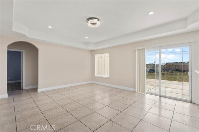 Detail Gallery Image 8 of 30 For 15833 Sago, Apple Valley,  CA 92307 - 4 Beds | 3 Baths