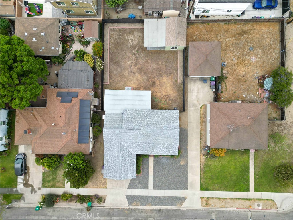 https://media.crmls.org/medias/5d2e1ae2-4ce5-462d-b8ee-9c21113f7c1a.jpg?preset=X-Large