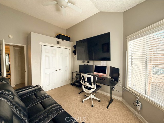 Detail Gallery Image 16 of 28 For 23921 Del Monte #34,  Valencia,  CA 91355 - 2 Beds | 2 Baths