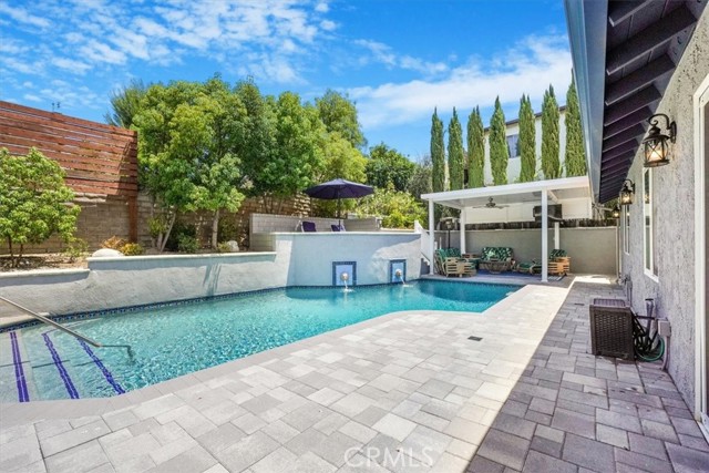 28639 Quaint Street, Agoura Hills CA: https://media.crmls.org/medias/5d30ca25-7f77-481e-9b35-98c3bb1f7974.jpg