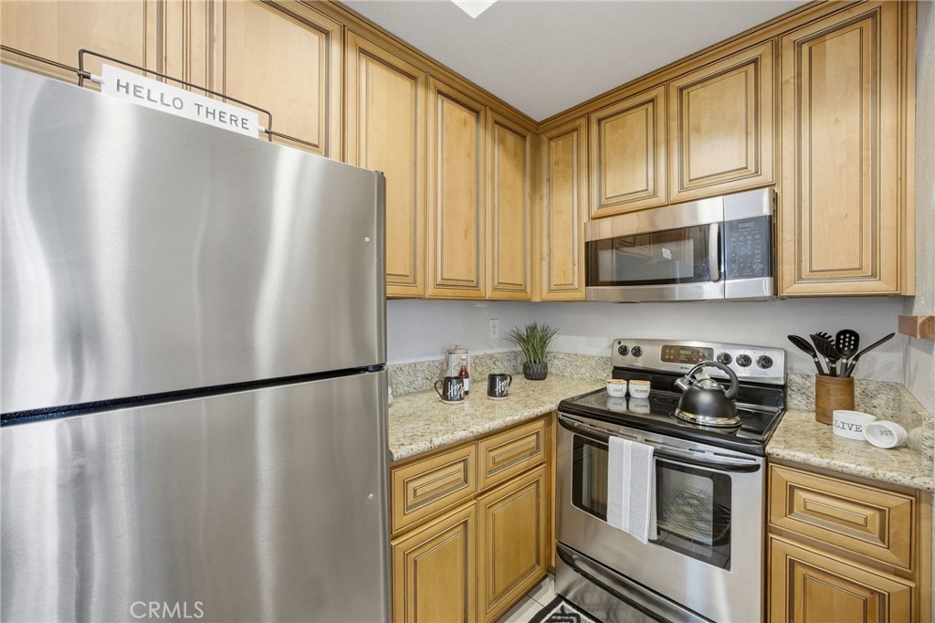 MLS #OC25256056 image #11