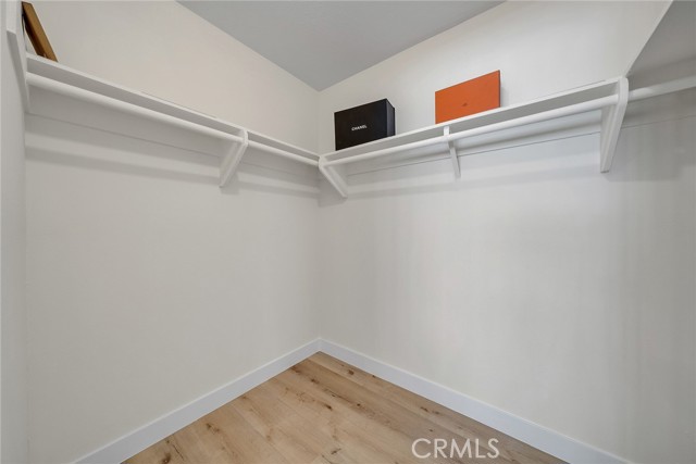14181 Moore Ct., Irvine CA: https://media.crmls.org/medias/5d31de3c-9cc5-43ea-ac87-e0caaf7629fc.jpg