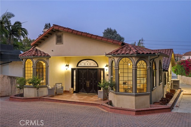 Detail Gallery Image 2 of 45 For 7002 La Presa Dr, San Gabriel,  CA 91775 - 5 Beds | 4 Baths