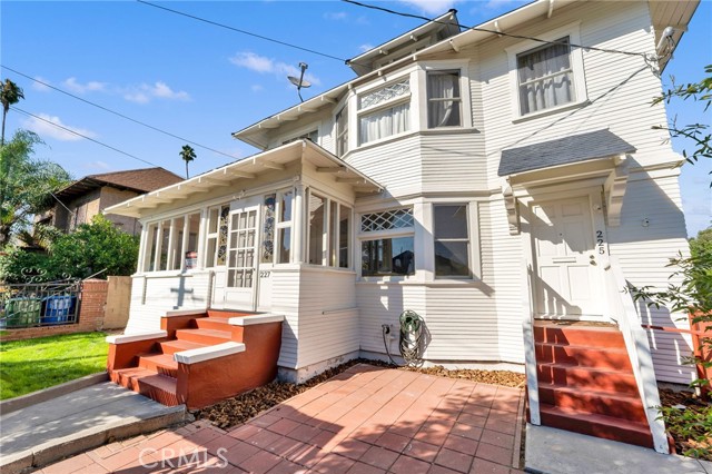 227 N Avenue 57, Los Angeles CA: https://media.crmls.org/medias/5d320f0b-1ba4-4d49-873d-4f1e614e6fcd.jpg