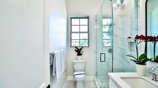 Detail Gallery Image 40 of 51 For 17413 Siena Ln, Fountain Valley,  CA 92708 - 4 Beds | 4 Baths