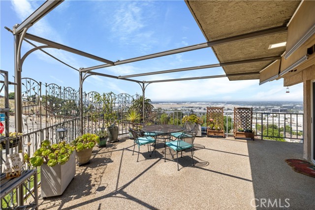 Image 31 of 54 For 2700 Panorama Drive 208