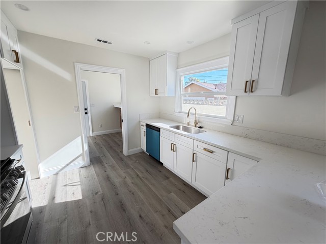 Detail Gallery Image 61 of 73 For 4128 Ostrom, Lakewood,  CA 90713 - 3 Beds | 2 Baths