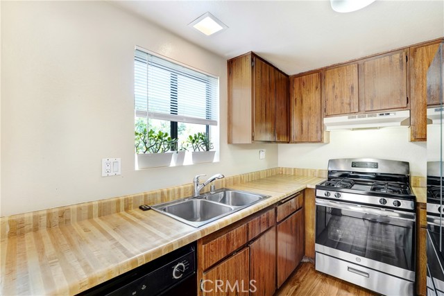 9531 Sepulveda blvd, 3 photo 6