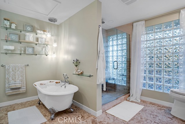 Detail Gallery Image 15 of 31 For 24630 Kittridge St, West Hills,  CA 91307 - 5 Beds | 3 Baths