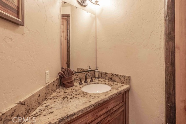 Detail Gallery Image 15 of 51 For 1086 Heritage, Big Bear City,  CA 92314 - 4 Beds | 4/2 Baths