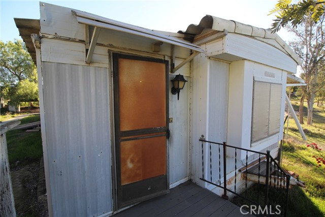 Detail Gallery Image 11 of 42 For 24190 Minton Rd, Homeland,  CA 92548 - 3 Beds | 1 Baths