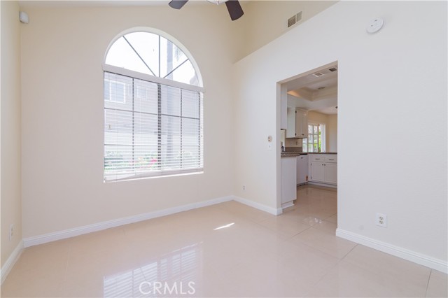 48 San Sebastian, Rancho Santa Margarita CA: https://media.crmls.org/medias/5d3a0531-fba8-41b5-80fe-574f517bbca8.jpg