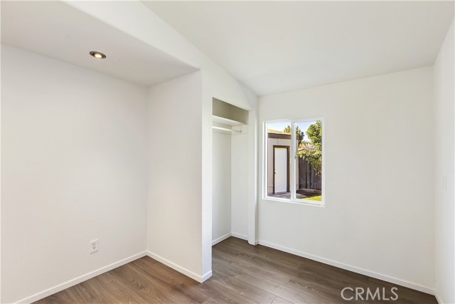 700 E Washington Street, Colton CA: https://media.crmls.org/medias/5d3a09fc-e3ae-4a2a-8184-9259359a3c6b.jpg