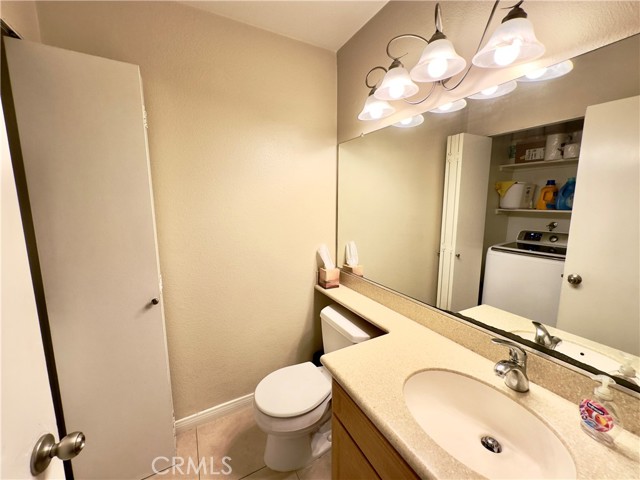 Detail Gallery Image 18 of 21 For 339 Deerfield Ave #20,  Irvine,  CA 92606 - 3 Beds | 2/1 Baths