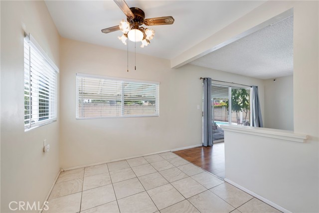 428 S Rosalinda Avenue, Azusa CA: https://media.crmls.org/medias/5d3af50e-6c53-4338-b6bc-29363703f225.jpg