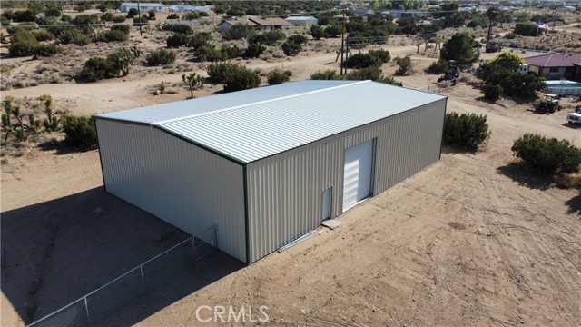 2390 Trinity Road, Pinon Hills CA: https://media.crmls.org/medias/5d3d68d1-1a6c-4875-b21d-f97e31c57da8.jpg